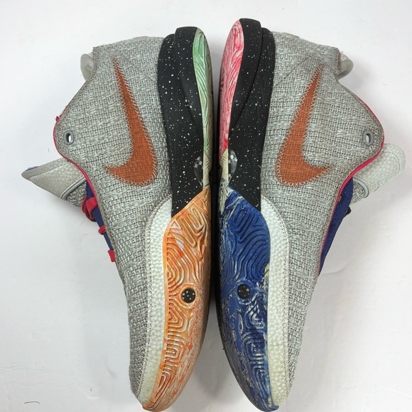 Nike Men\'s Size 11 Basketball, LeBron XX/ 20 James Pink Diamond Collection EUC main image 4